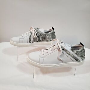 Seychelles Sneakers Women's 10 M Stand Out White Exotic Leather Snake Skin New
